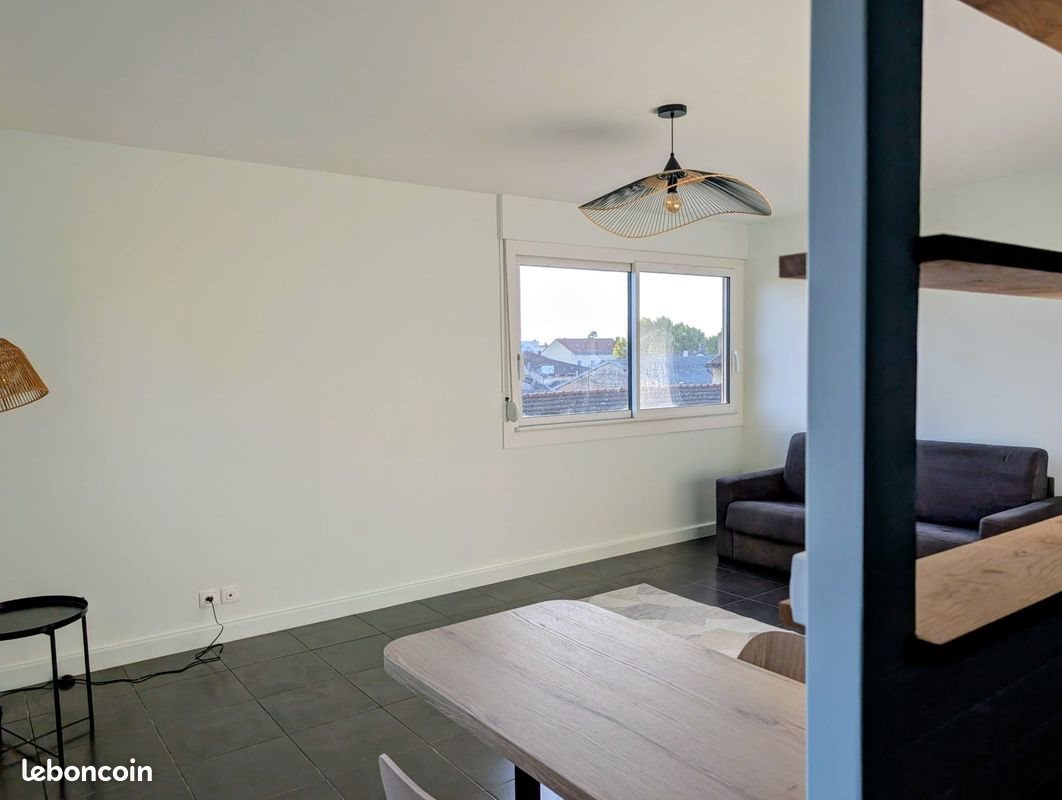 Appartement à louer, 30m², Villefranche-sur-Saône