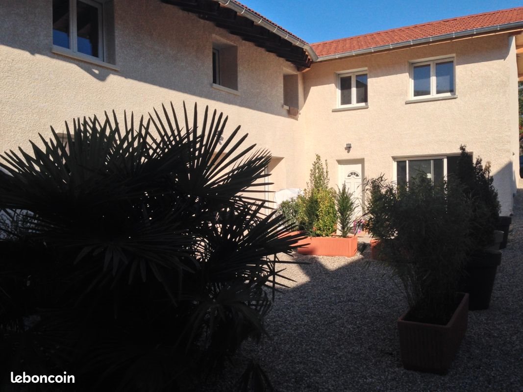 Appartement à louer, 65m², Villette-d'Anthon