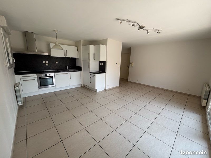 Appartement à louer, 58m², Thonon-les-Bains