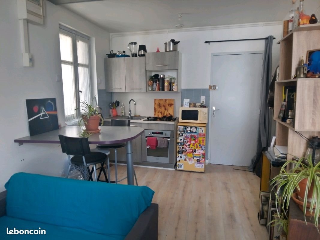 Appartement à louer, 30m², Aouste-sur-Sye