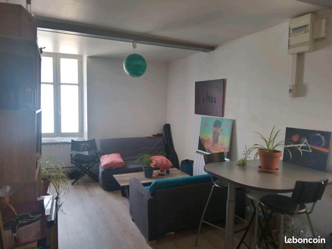 Appartement à louer, 30m², Aouste-sur-Sye