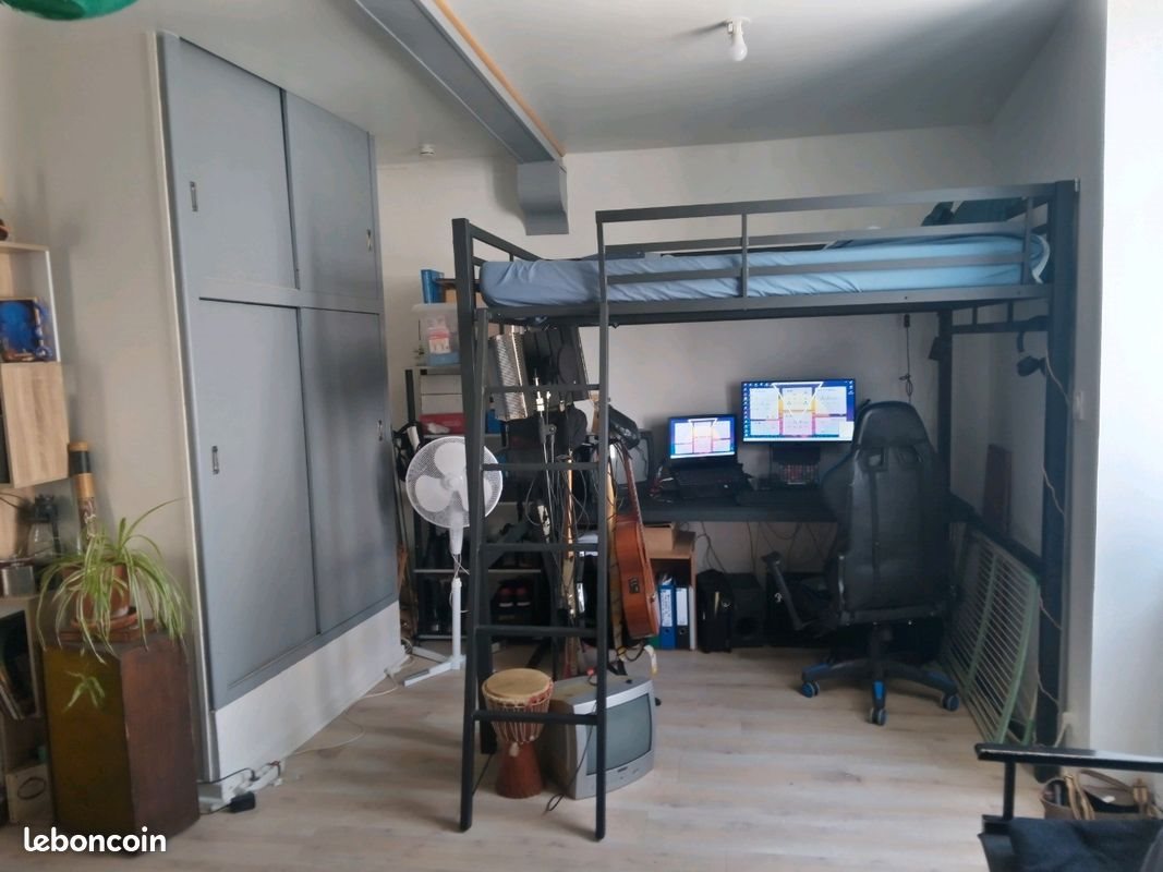 Appartement à louer, 30m², Aouste-sur-Sye