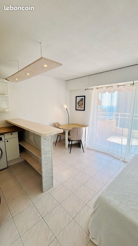 Appartement à louer, 26m², Beausoleil
