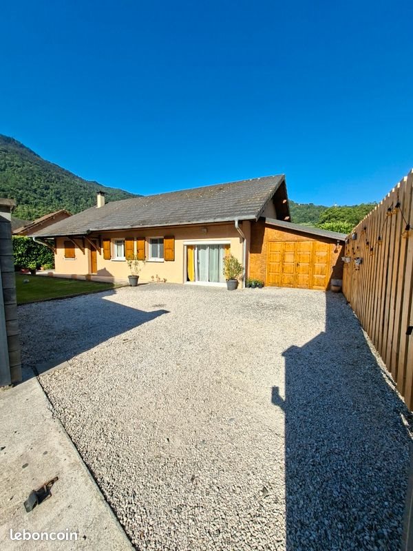 Maison à vendre, 104m², Val-d’Arc