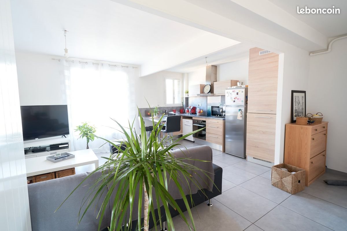 Appartement à louer, 73m², Valence