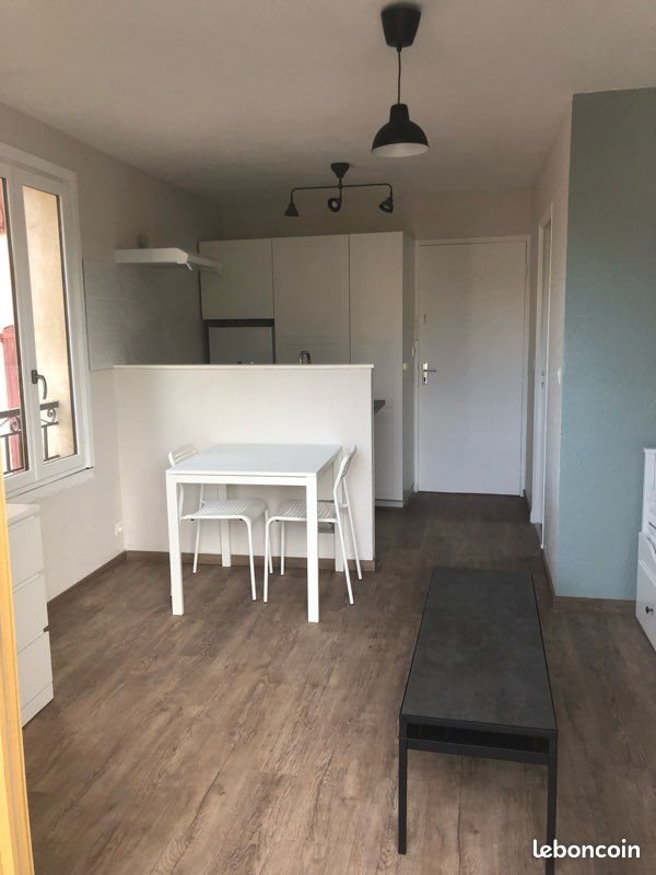 Appartement à louer, 18m², Manosque