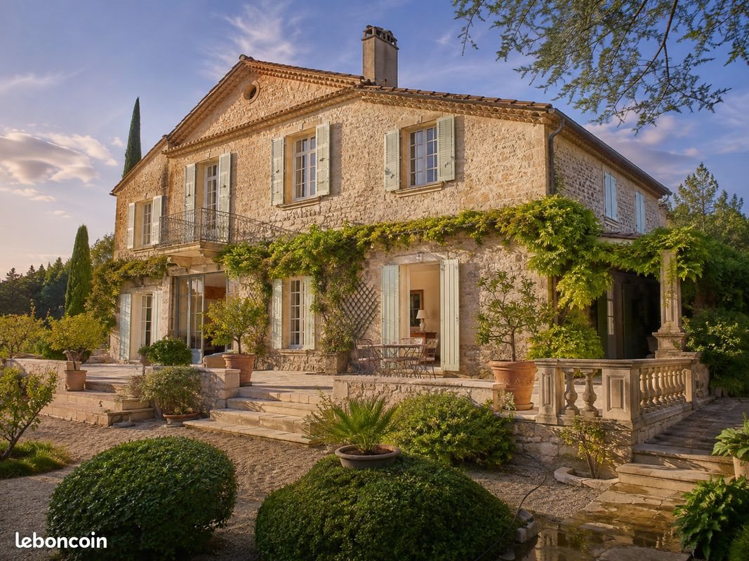 Maison à vendre, 381m², Mougins