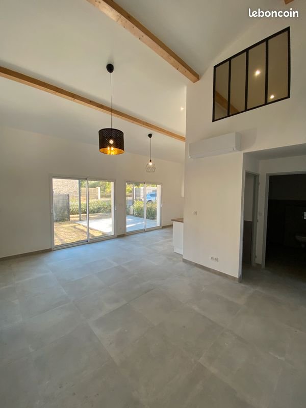 Maison à louer, 120m², Meynes