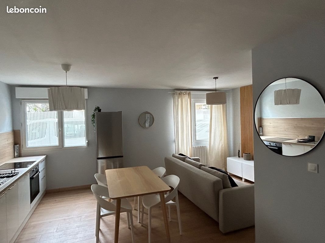 Appartement à louer, 55m², Lyon 8ème