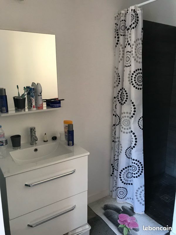 Appartement à louer, 39m², Trets