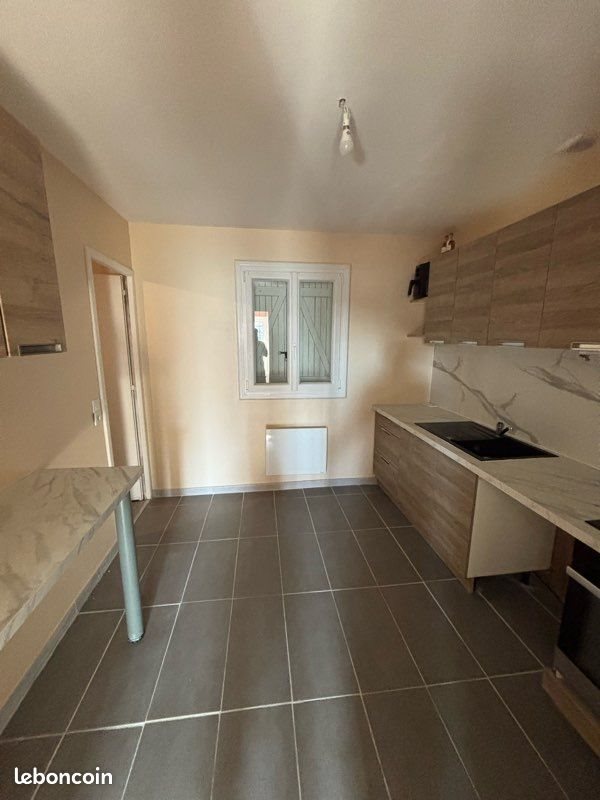 Maison à louer, 90m², Panazol
