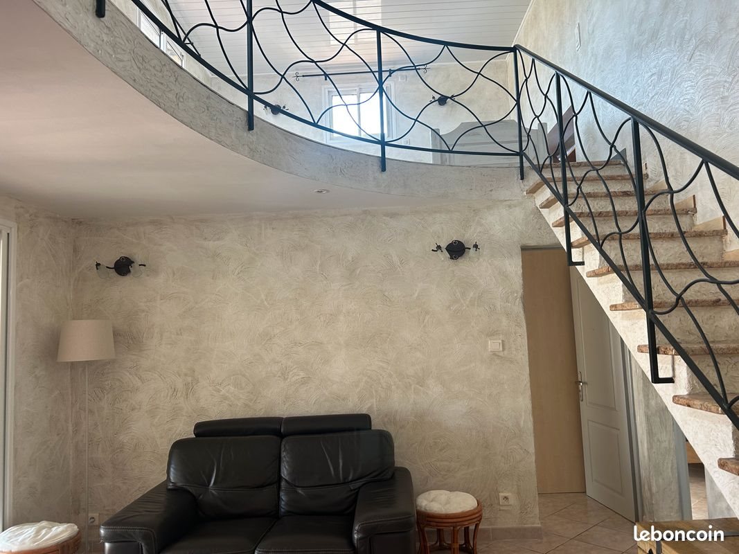 Maison à louer, 90m², Coursan