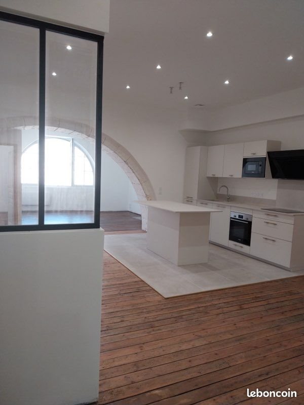 Appartement à louer, 95m², Angoulême