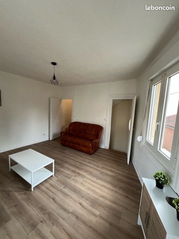 Appartement à louer, 52m², Charlieu