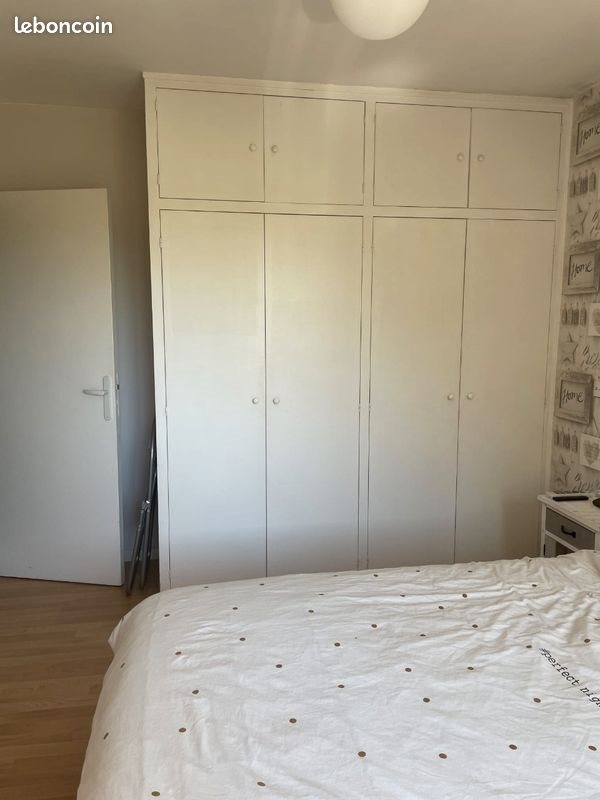 Appartement à louer, 70m², Sathonay-Camp