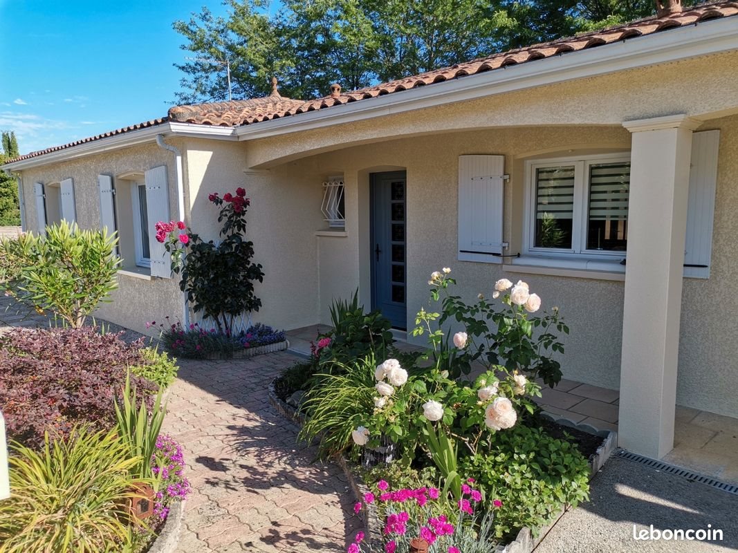 Maison à vendre, 113m², Saintes