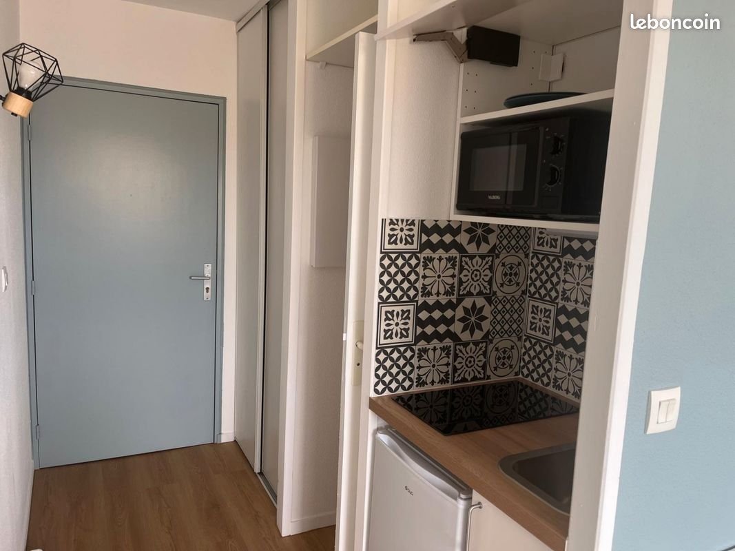 Appartement à louer, 18m², Bron