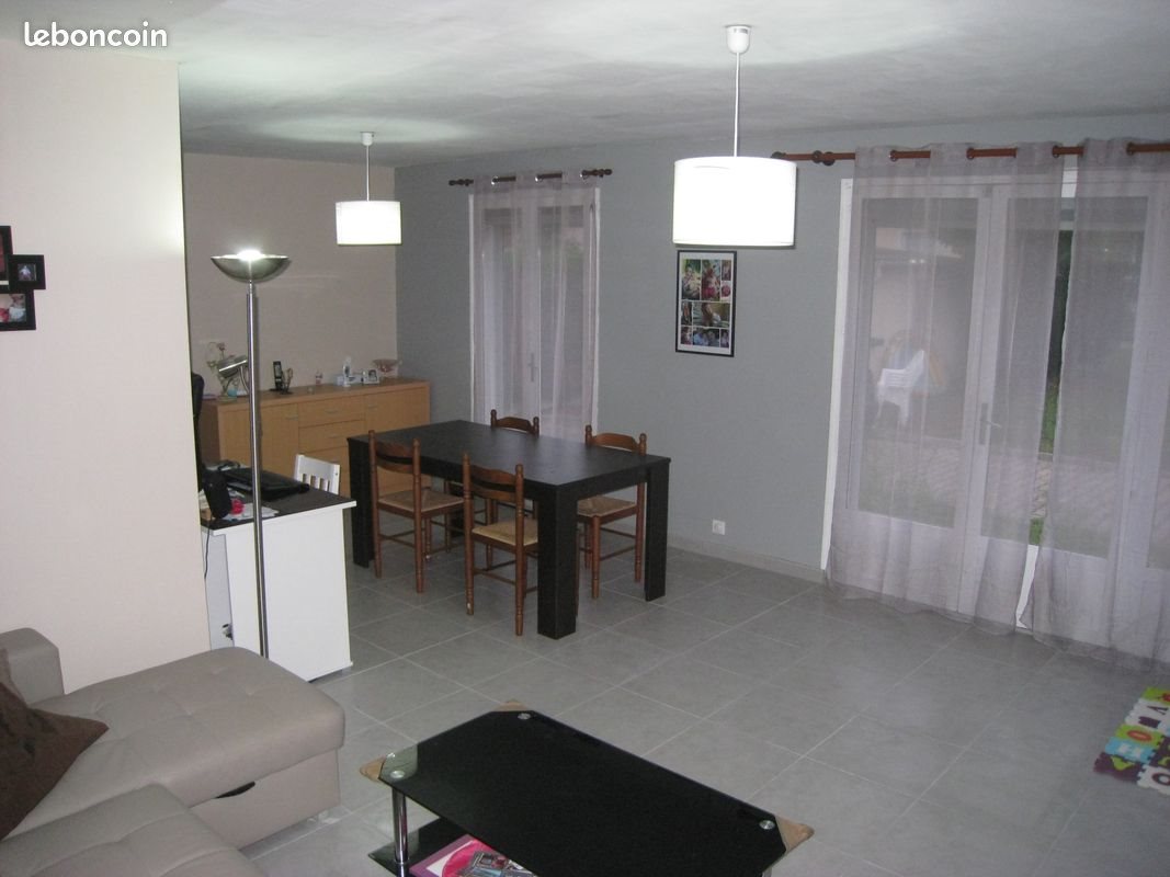 Maison à vendre, 90m², Saint-Just-Sauvage