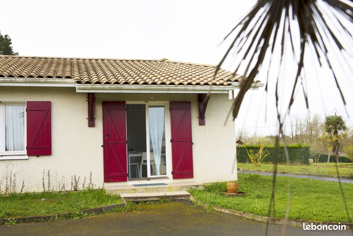 Appartement à louer, 39m², Pouillon