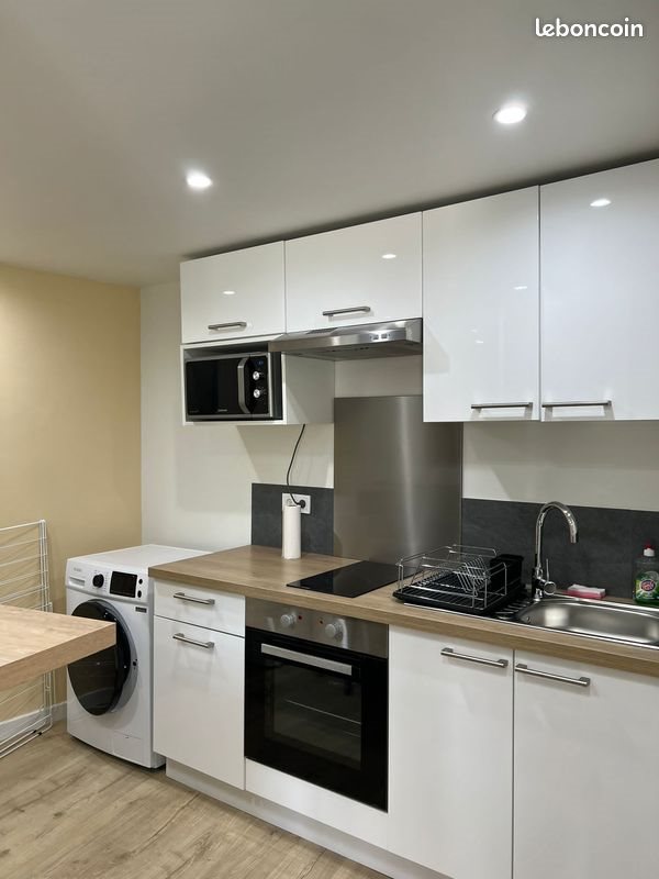 Appartement à louer, 25m², Nîmes
