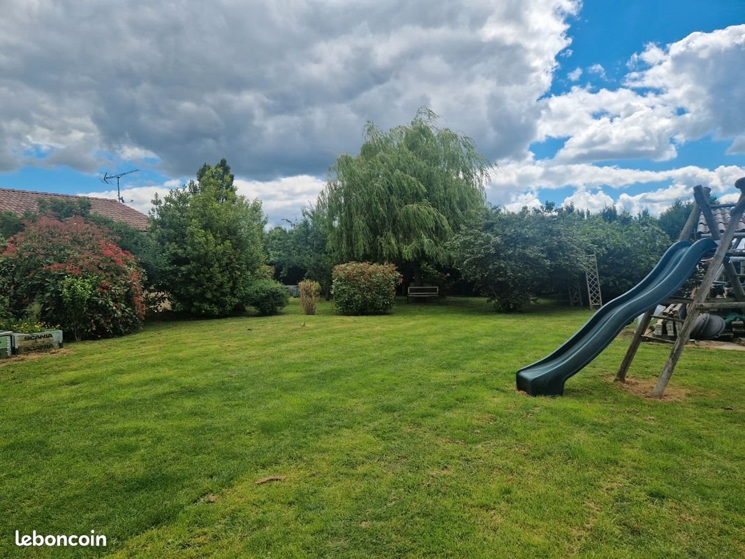 Maison à vendre, 140m², Chapelle-Viviers