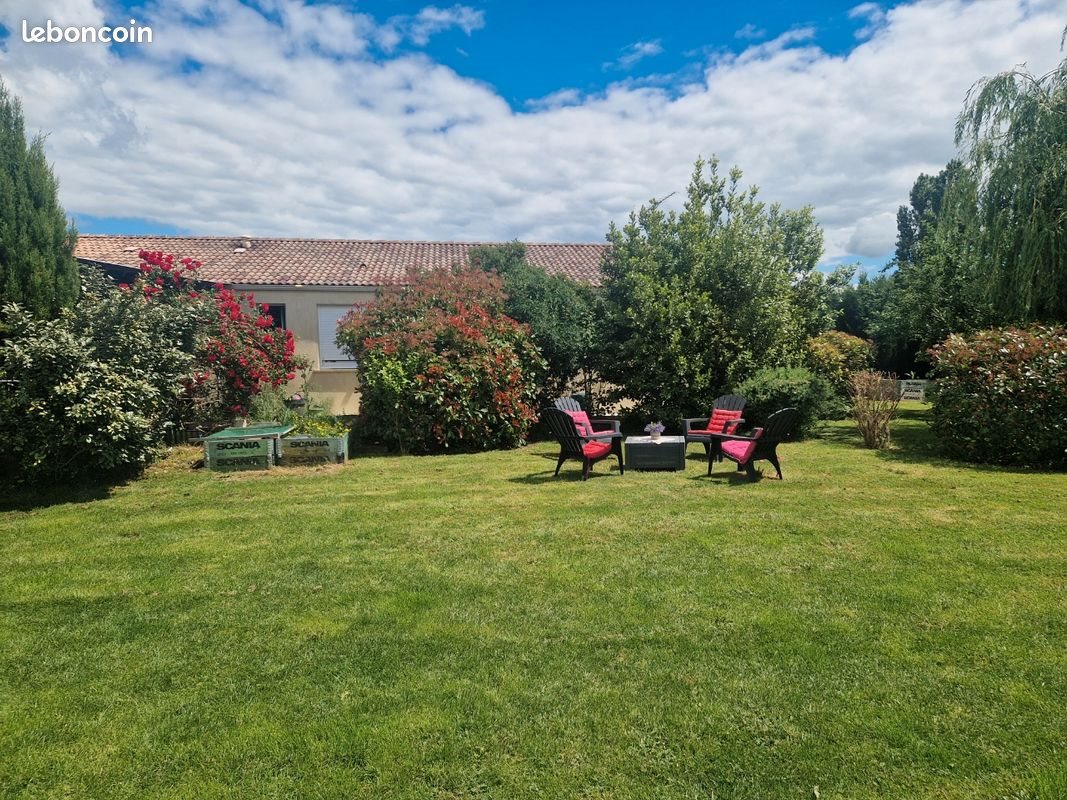 Maison à vendre, 140m², Chapelle-Viviers
