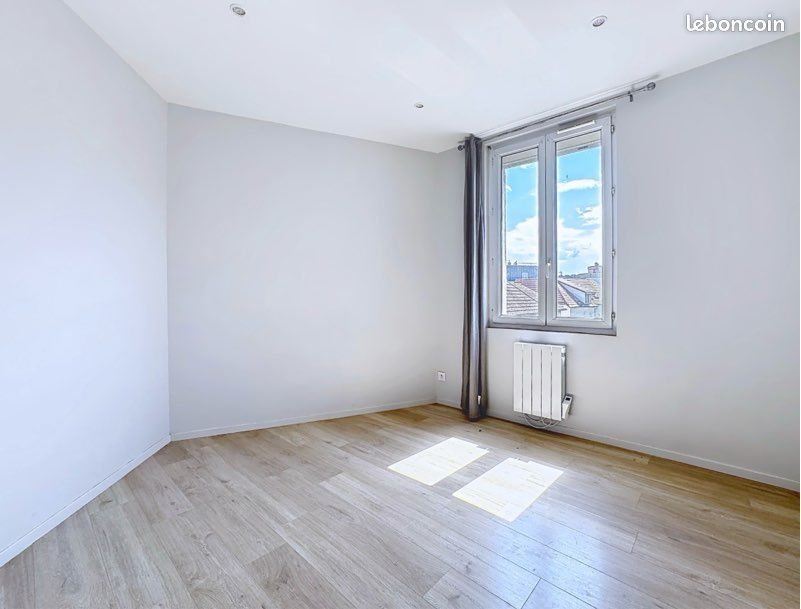 Appartement à louer, 46m², Saint-Martin-d'Hères
