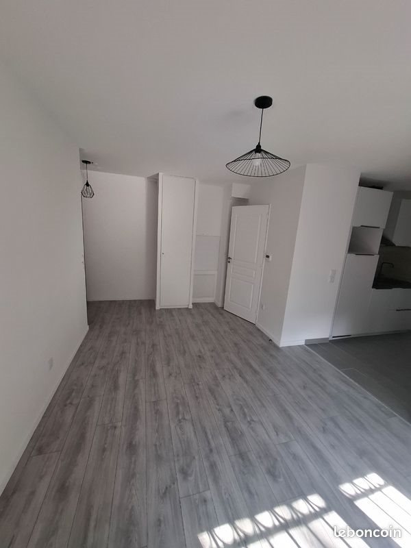 Appartement à louer, 27m², Saint-Pierre-du-Perray