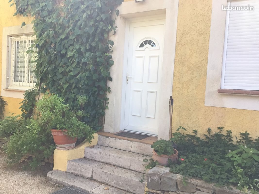 Appartement à louer, 40m², Roquefort-la-Bédoule