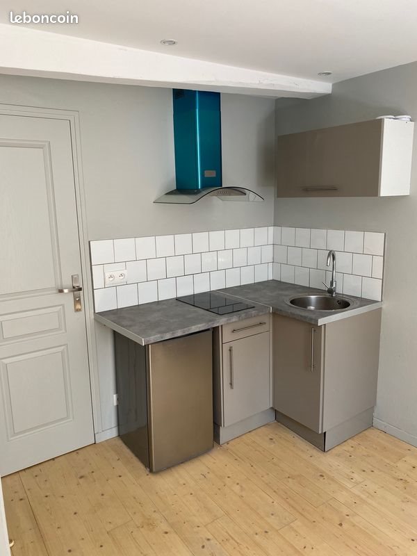 Appartement à louer, 22m², Aurillac