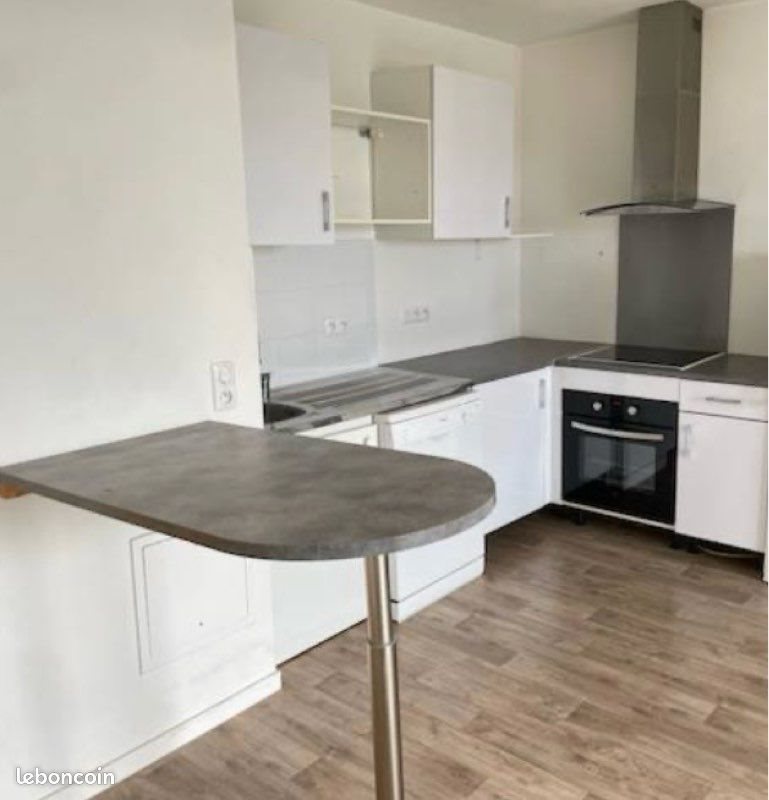 Appartement à louer, 39m², Massy
