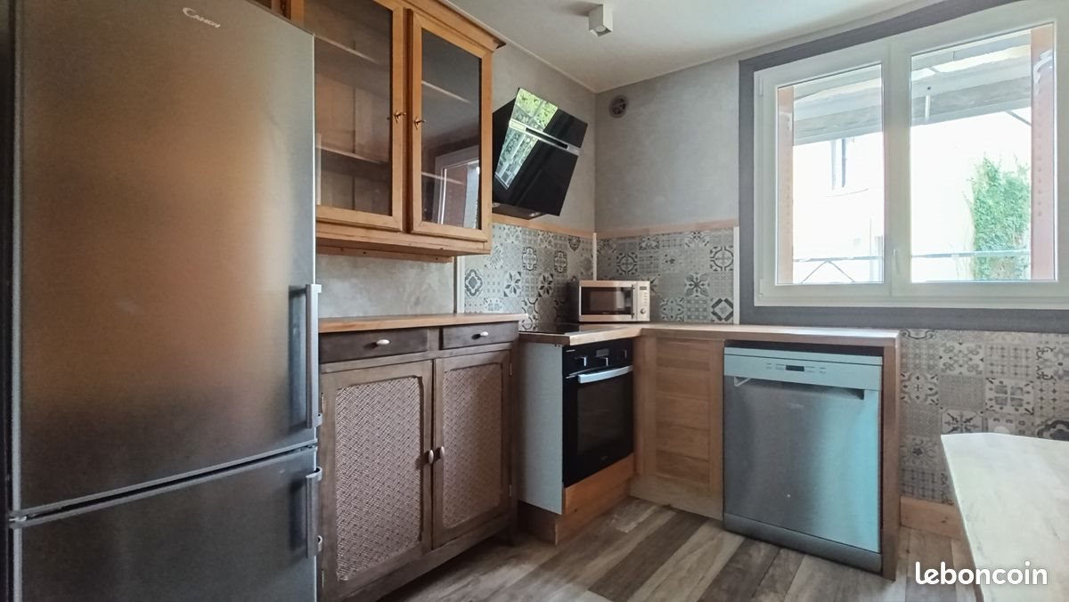 Appartement à louer, 51m², Fontaine