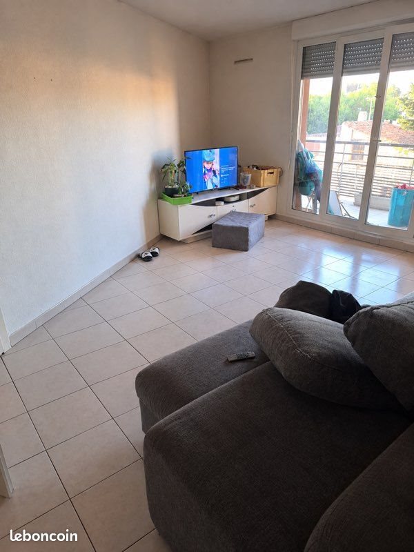Appartement à louer, 68m², Nîmes