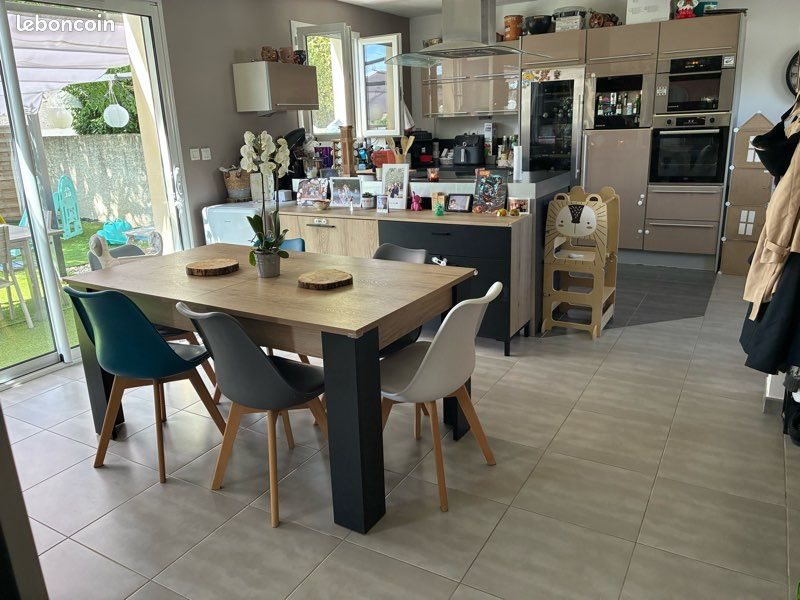 Maison à vendre, 84m², Roussillon