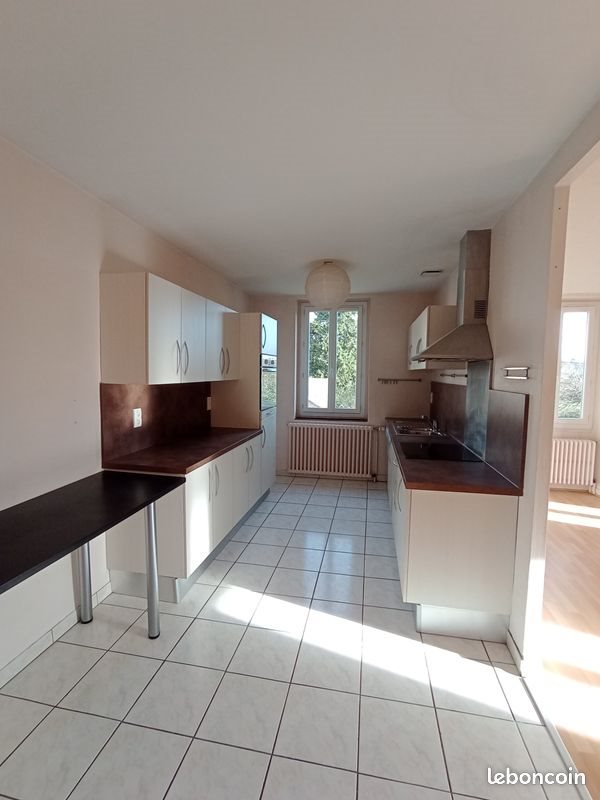 Maison à louer, 113m², Luzech