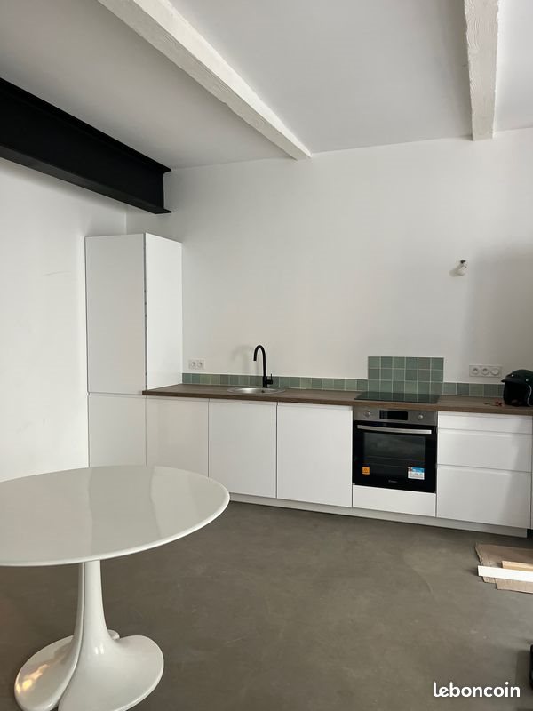 Appartement à louer, 59m², Sète