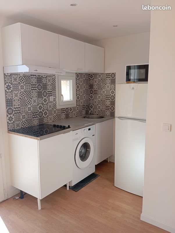 Appartement à louer, 25m², La Verdière