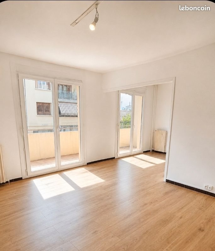 Appartement à vendre, 61m², Toulon