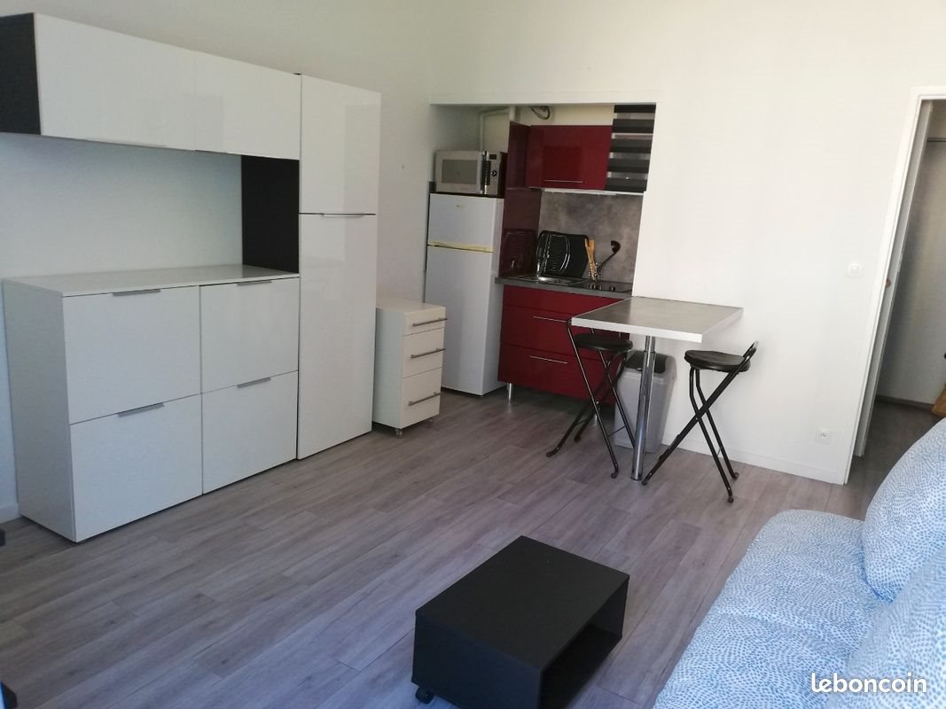 Appartement à louer, 23m², Pau