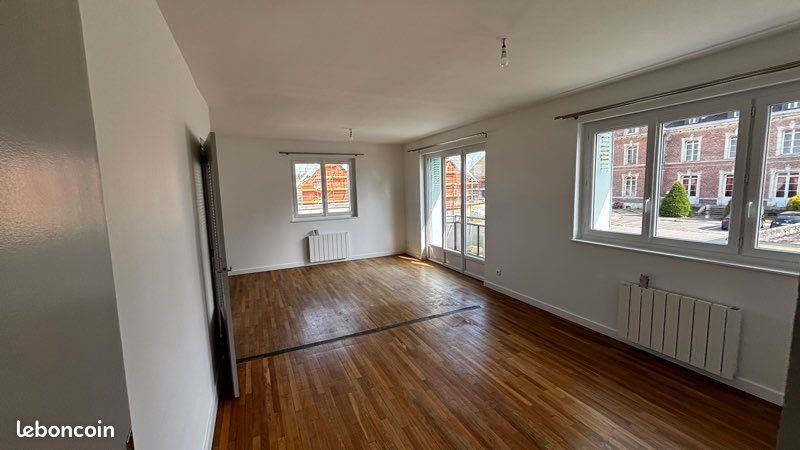 Appartement à louer, 90m², Saint-Nicolas-d'Aliermont