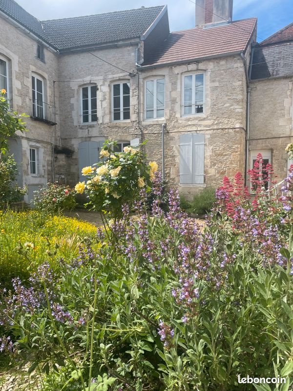 Maison à vendre, 700m², Châtillon-sur-Seine