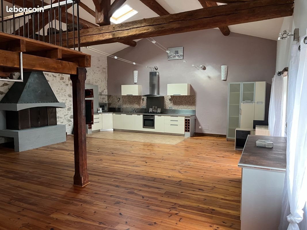 Maison à louer, 140m², Preixan
