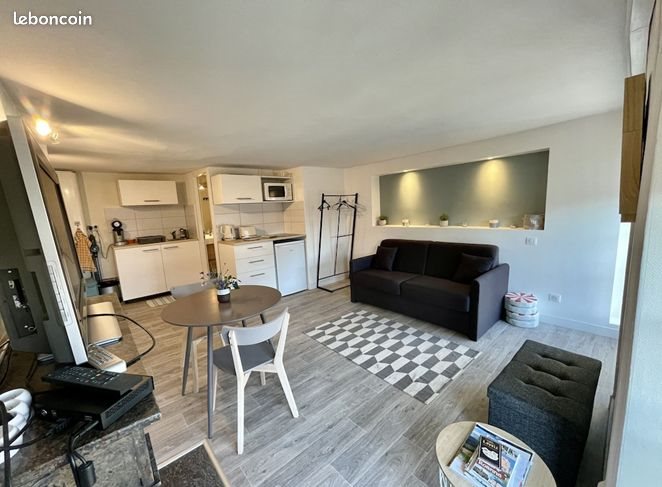 Appartement à louer, 25m², Roanne