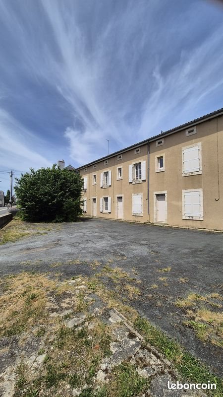 Appartement à louer, 63m², Ménigoute