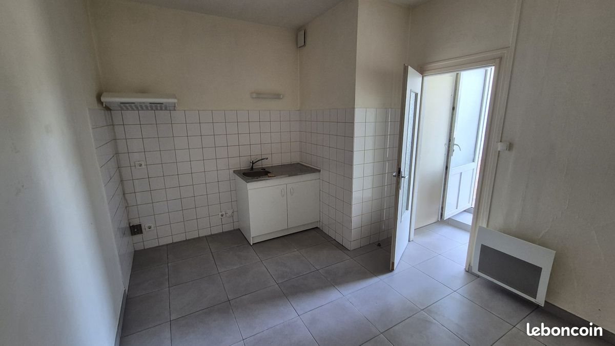 Appartement à louer, 63m², Ménigoute
