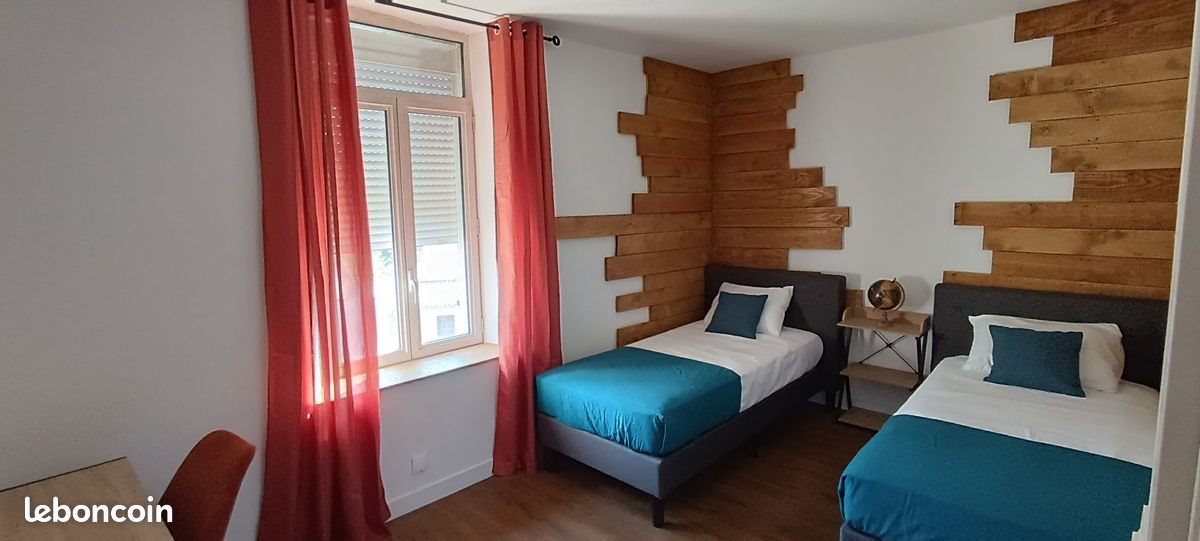 Appartement à louer, 80m², Le Collet-de-Dèze