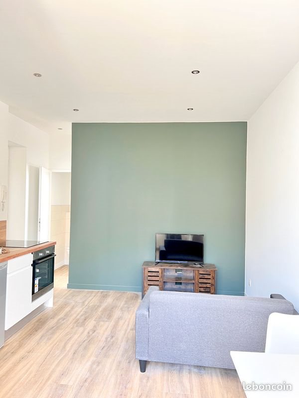 Appartement à louer, 33m², Saint-Etienne
