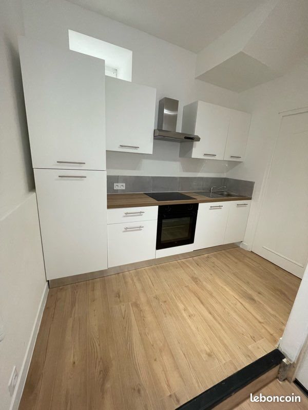 Appartement à louer, 55m², Saint-Donat-sur-l'Herbasse