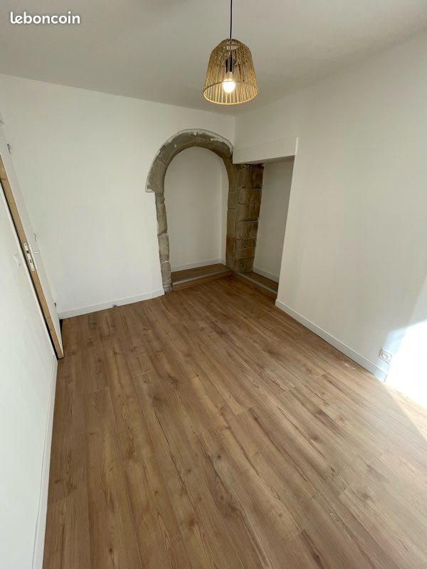 Appartement à louer, 55m², Saint-Donat-sur-l'Herbasse