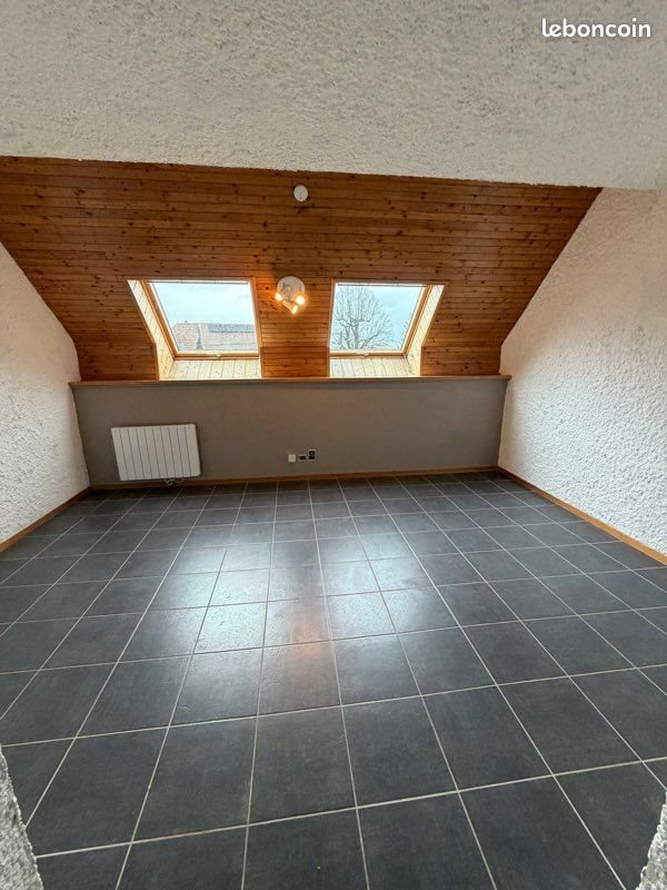 Appartement à louer, 23m², Frasne